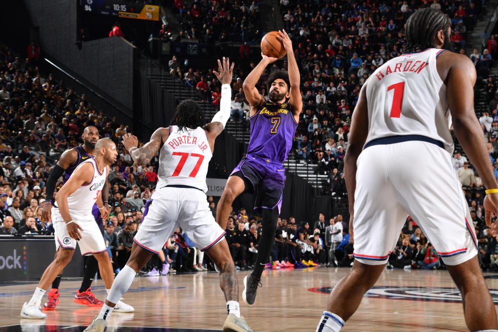 与球员之间 与球员之间